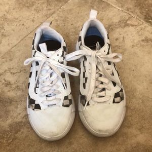 Vans, 7, black and white